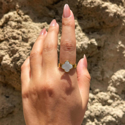 Clover Van Cleef Ring