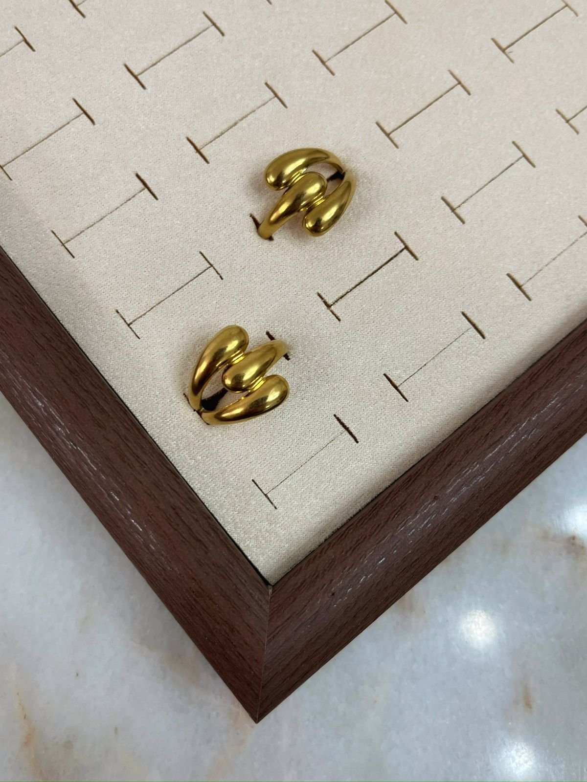Leaf Bold Ring