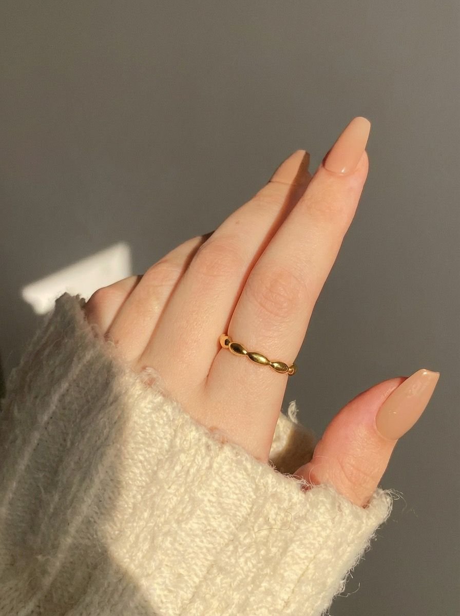 Simple Ring