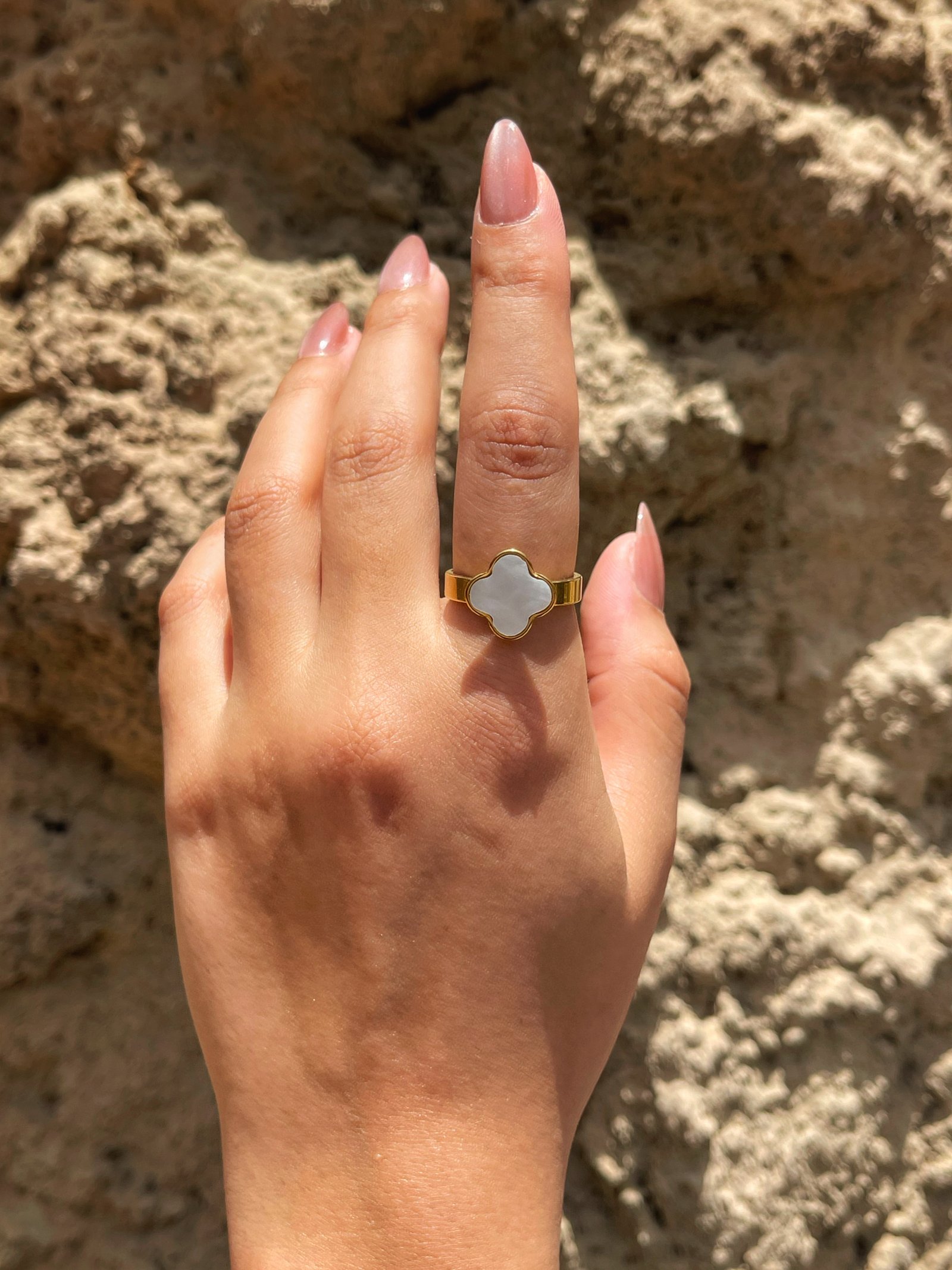 Van Cleef Ring